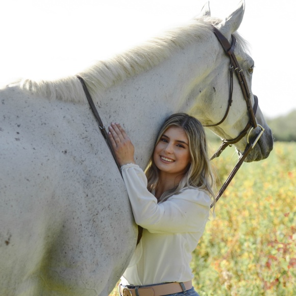 Meet your Posher, Krysta - Picture 1 of 1